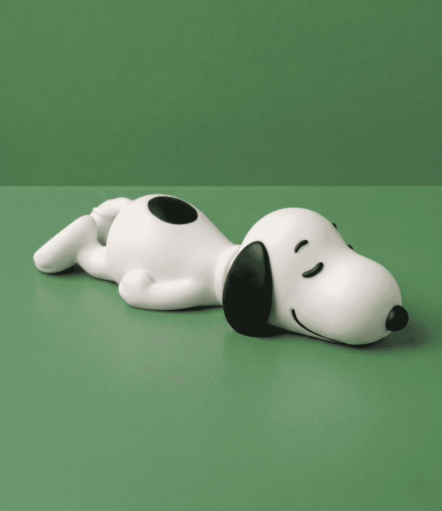 The Snoopy Sleeping Desk Series: #1 1 colored 20