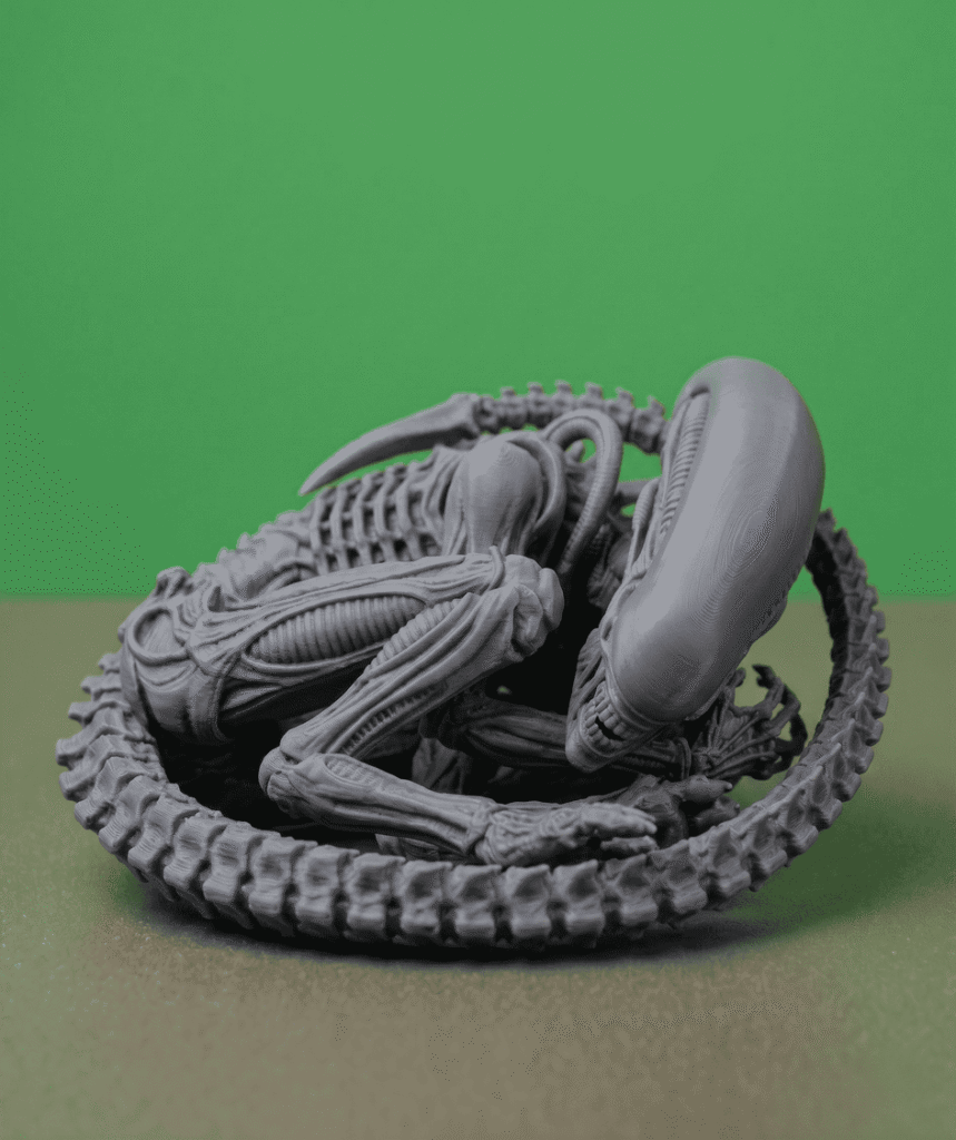 The Xenomorph Sleeping Desk Series: #3 1 uncolored 31